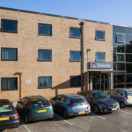 Travelodge Bedford Bagian luar foto