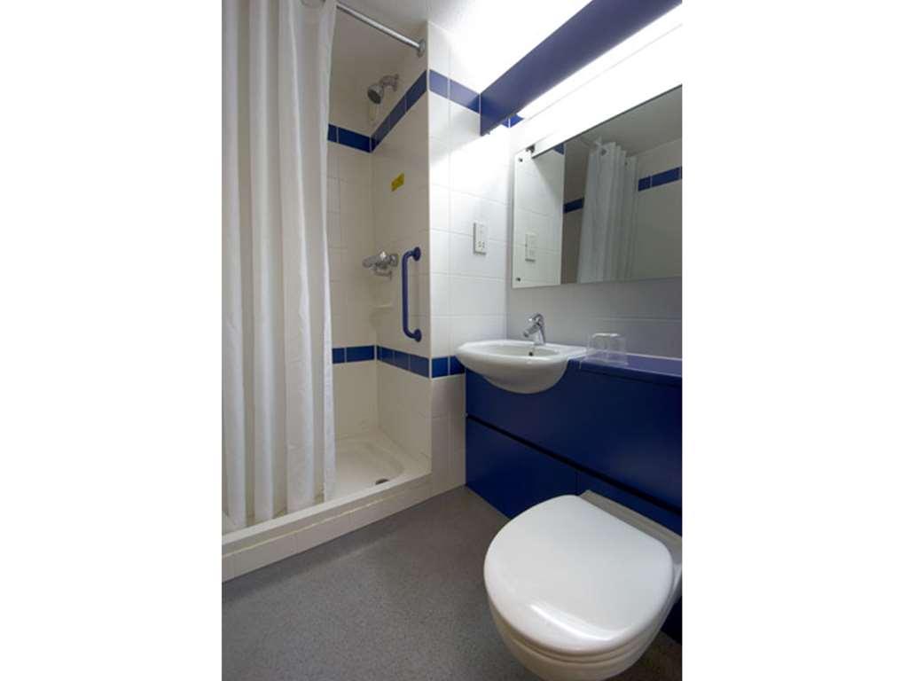 Travelodge Bedford Ruang foto