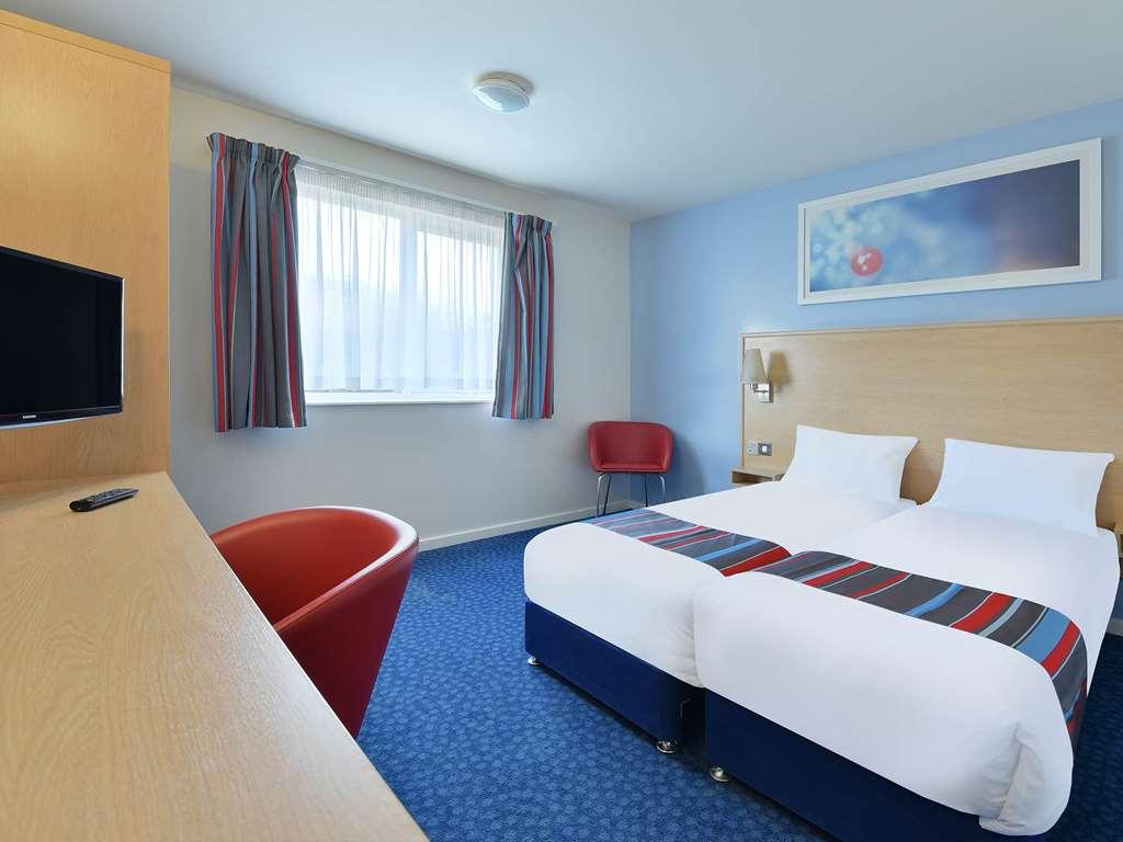 Travelodge Bedford Ruang foto