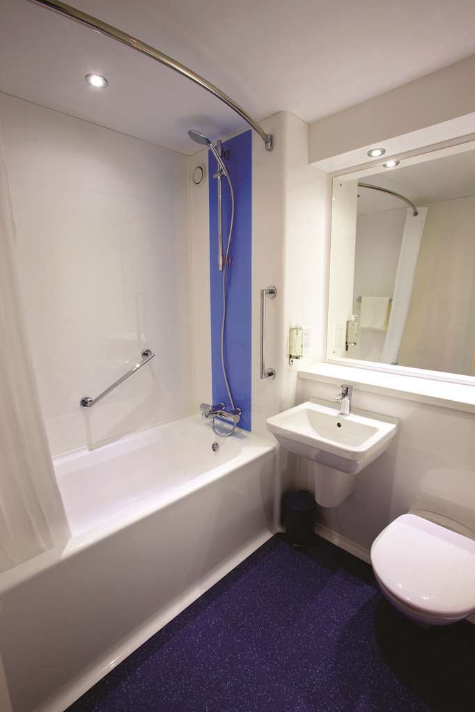 Travelodge Bedford Ruang foto