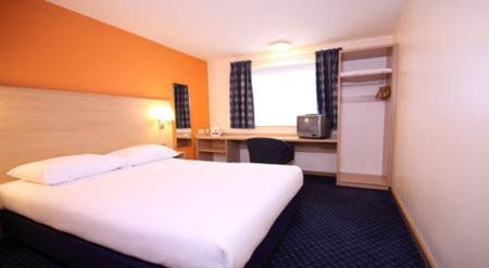 Travelodge Bedford Ruang foto